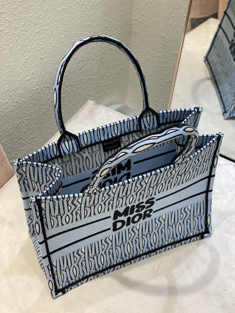 Christian Dior Shopping Bags